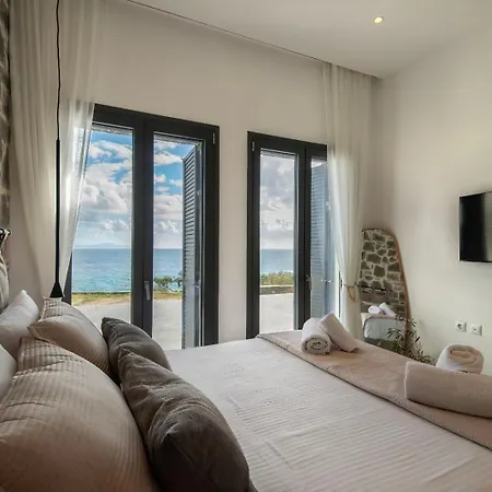 Kyan Syros Villa Liaropá