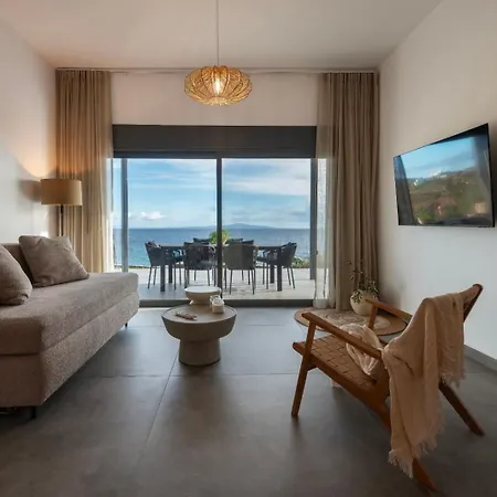 Kyan Syros Villa